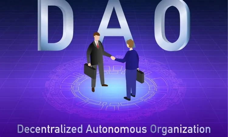 What's the benefit of a DAO?
